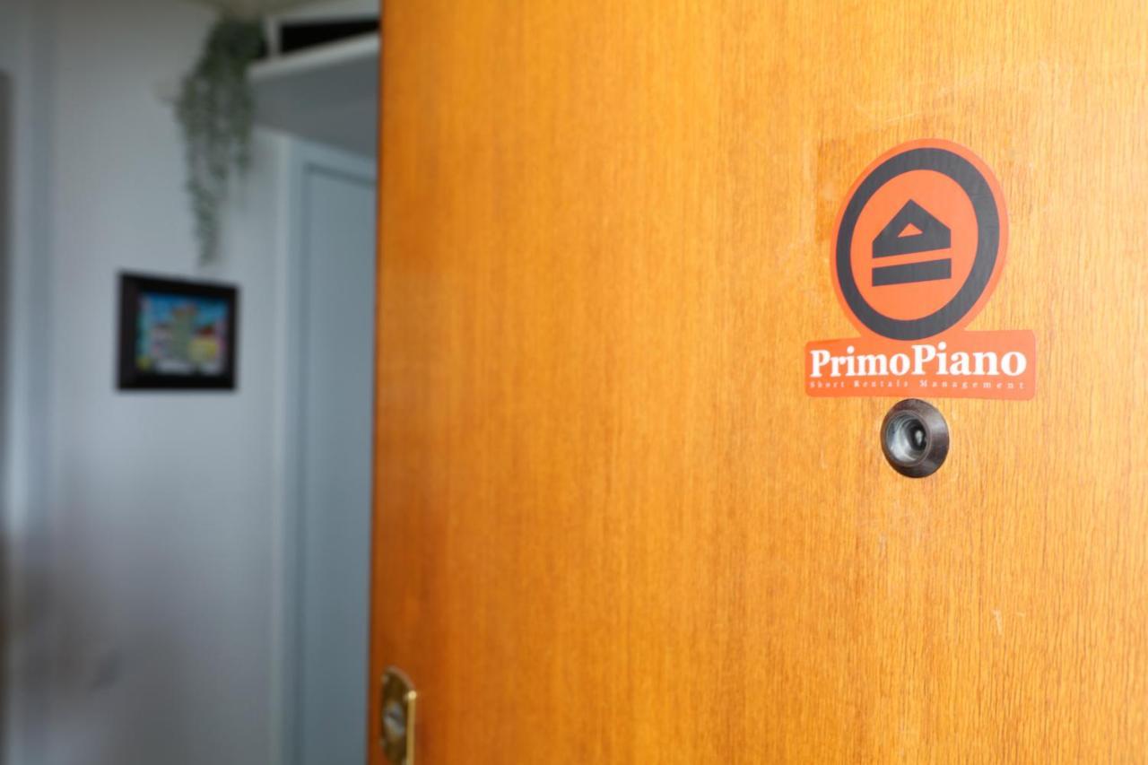 Primopiano - Valparaiso Apartment Milan Luaran gambar