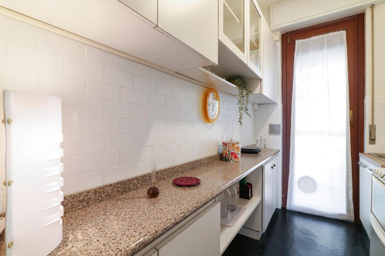 Primopiano - Valparaiso Apartment Milan Luaran gambar