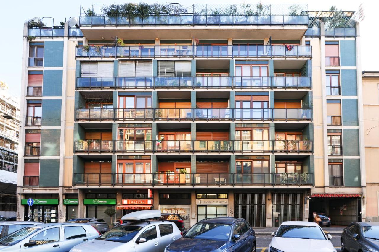 Primopiano - Valparaiso Apartment Milan Luaran gambar