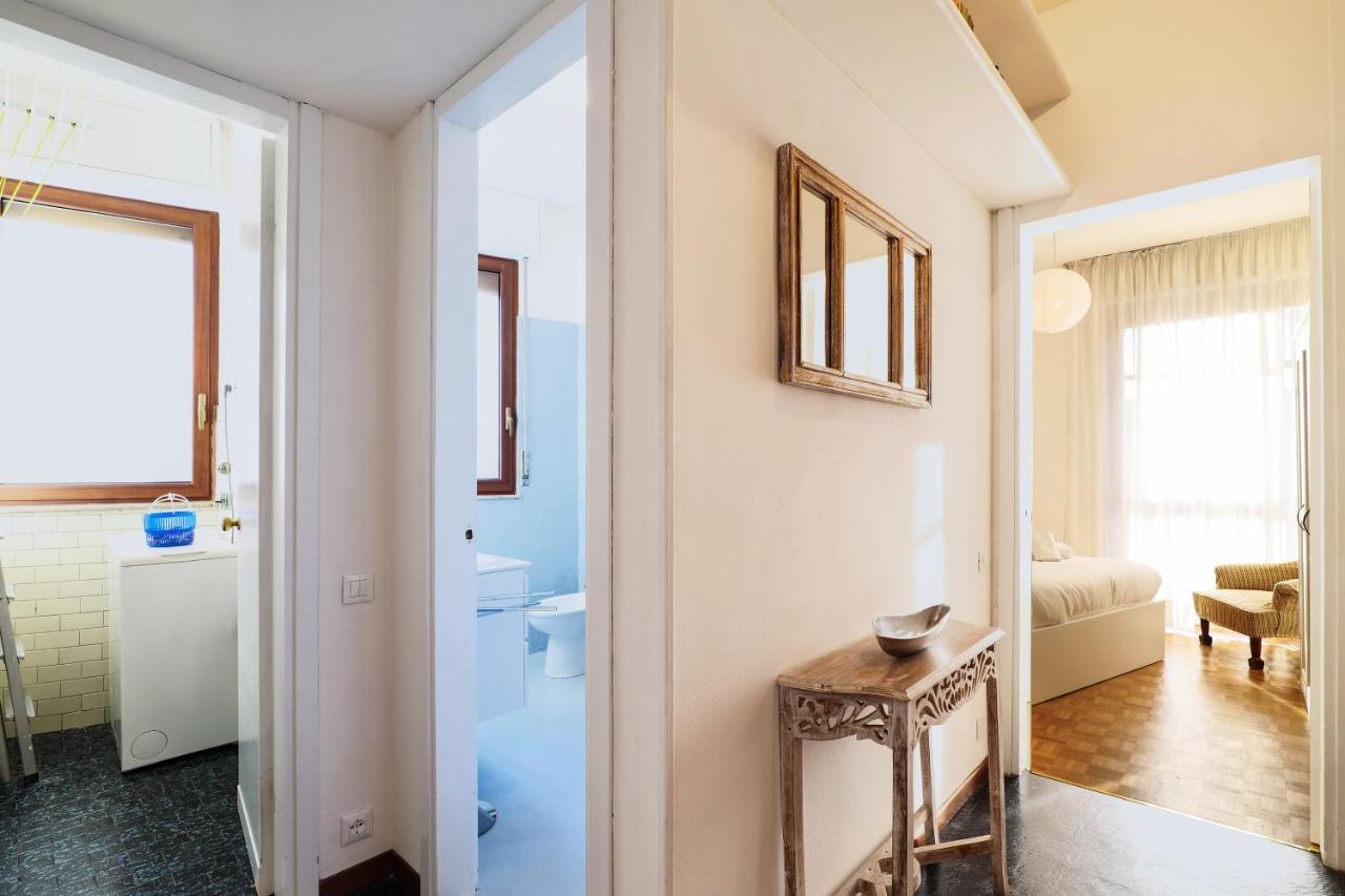 Primopiano - Valparaiso Apartment Milan Luaran gambar